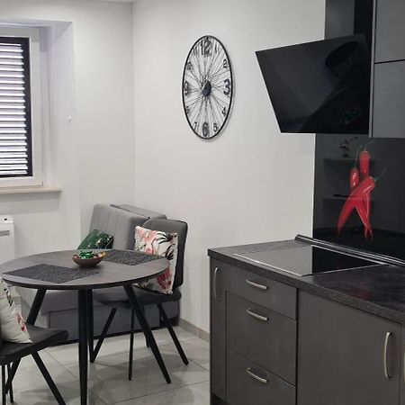 Apartman Julija 1 Rijeka Zewnętrze zdjęcie