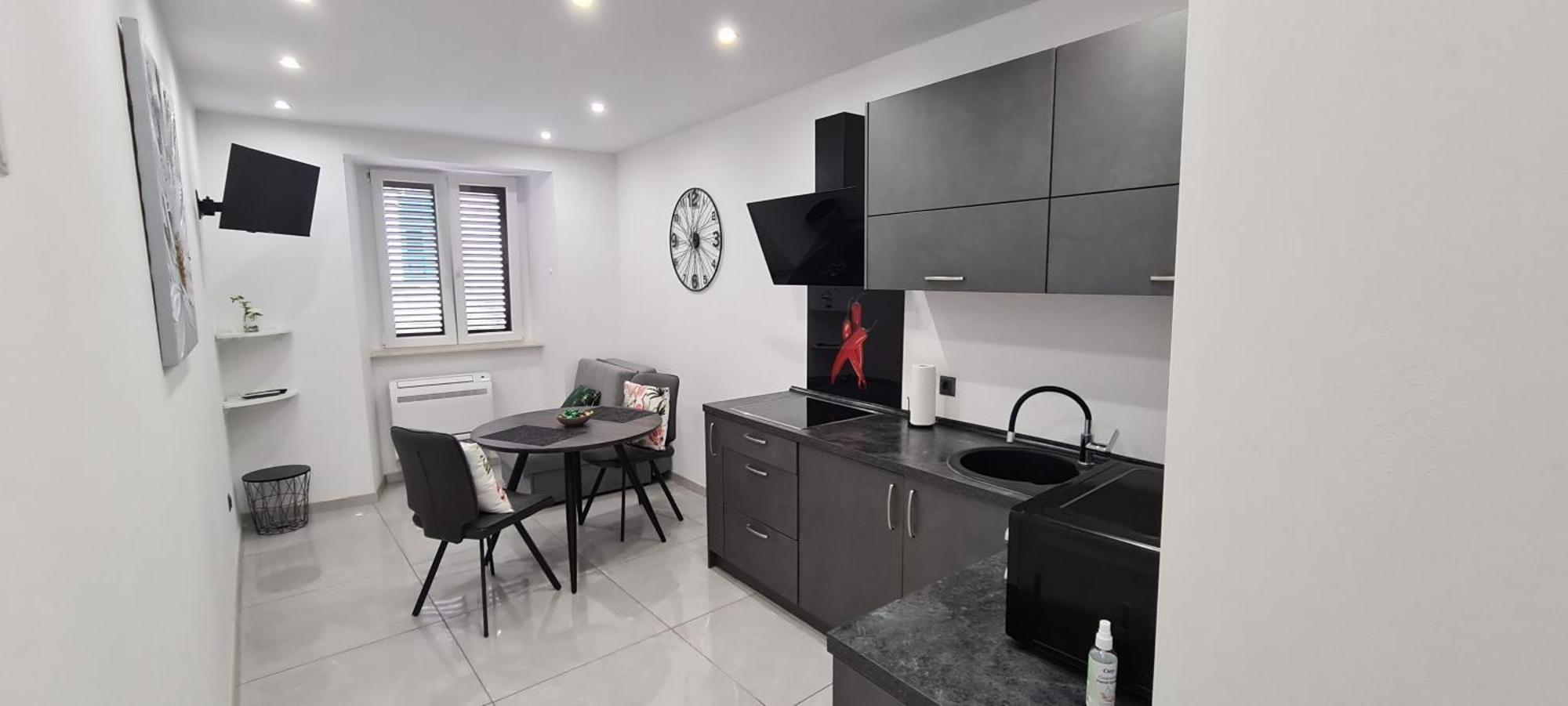 Apartman Julija 1 Rijeka Zewnętrze zdjęcie